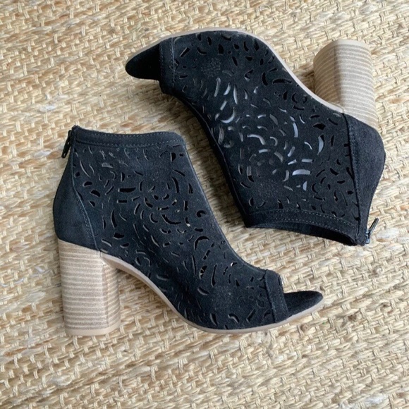 Anthropologie Morena Gabbrielli Floral Shooties - Picture 4 of 6